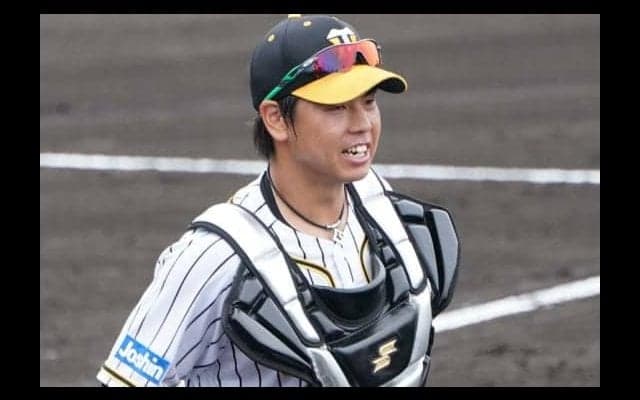 サイクル安打達成の阪神梅野は8番スタメン…両軍スタメン発表