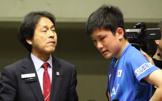 【卓球】張本智和、右手薬指にけが　アジア杯で途中中断も
