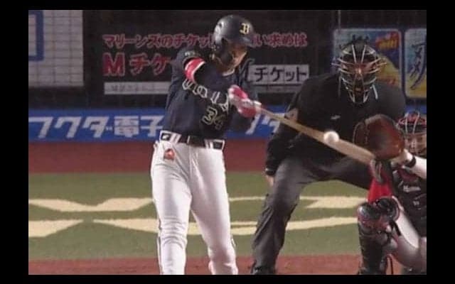 オリ吉田正、開幕11試合49打席目で待望の一発！　「打った瞬間いってくれると」