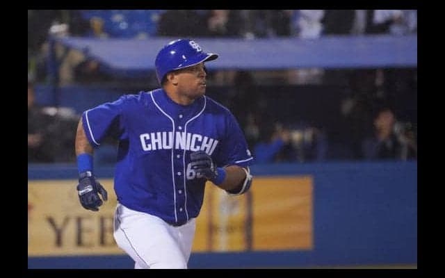 中日ビシエド、左へ右へ2打席連発　無安打投球の先発笠原を援護