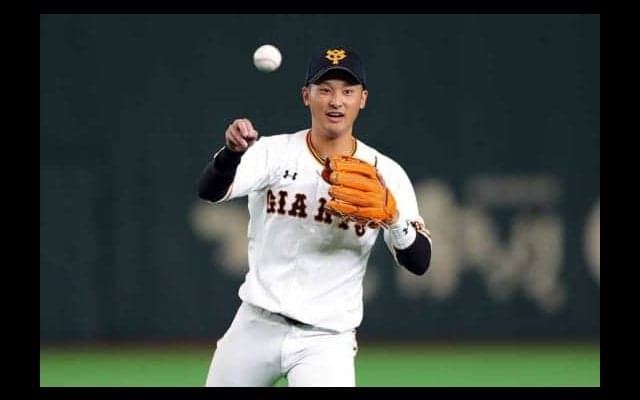 14日の公示　巨人が吉川尚、燕は寺原を抹消、中日が吉見、ロッテは石川を登録