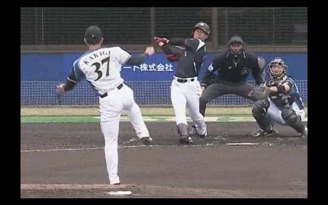 ロッテドラ1藤原、同級生・日ハム柿木から左前打！　第2打席で140キロ直球を捉える
