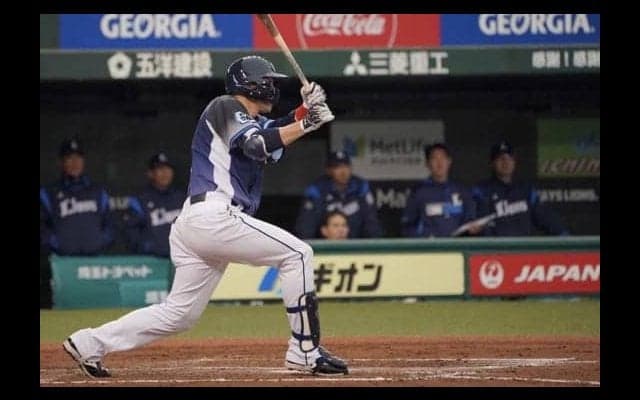 西武栗山、球団2位タイの1738安打「偉大な先輩方に並べて嬉しい」