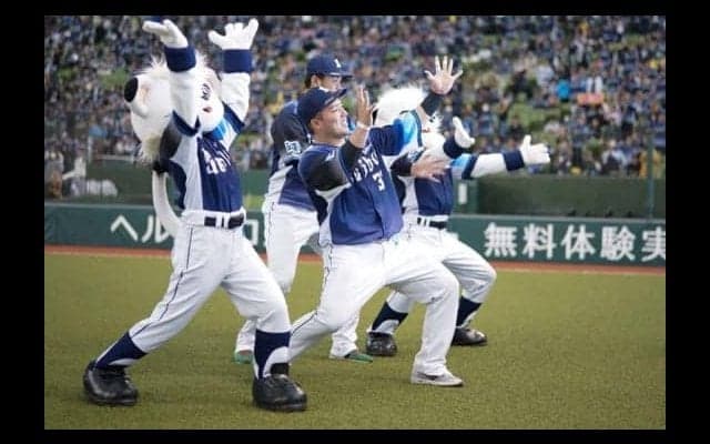 鷹甲斐弾で単独首位！　西武源田フルイニング出場ストップ、ロッテ最速10敗…14日パ・リーグは？
