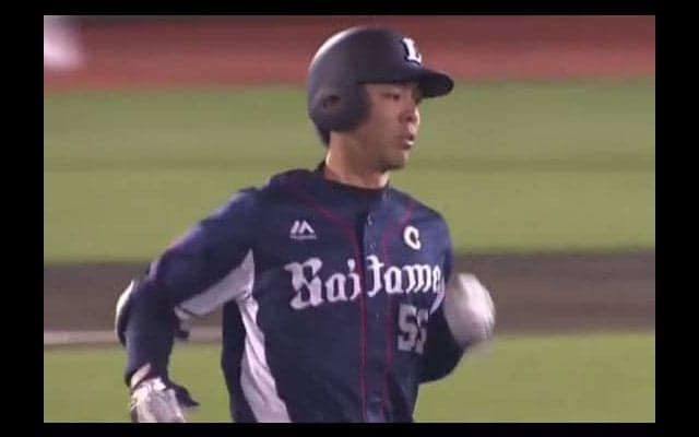 西武秋山が31歳バースデー弾！　3回に右越え1号ソロ