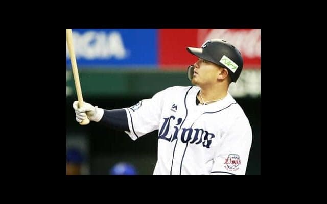 西武・森友哉が挑む「捕手で首位打者」が至難である理由