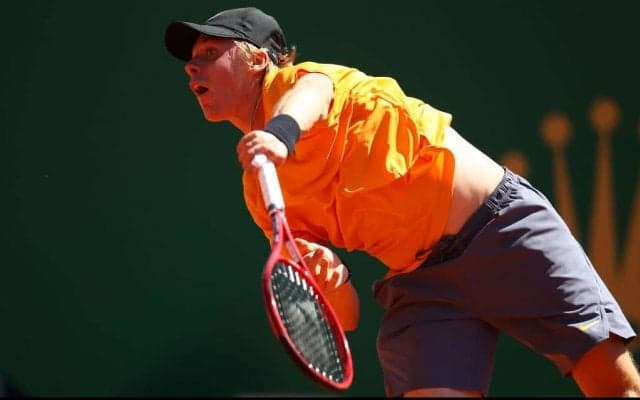 シャポバロフ 20歳の誕生日を勝利で飾れず。3セットともダブルフォルトで先行許す[ATP1000 モンテカルロ]