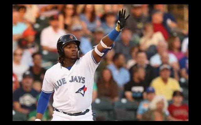 【MLB】NO1有望株ゲレーロJr.の場外アーチ動画にファン驚愕　「なぜ彼がメジャーにいない」