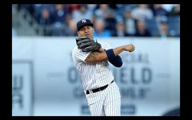 【MLB】遊ゴロを素手捕球→一塁送球でアウト　ヤ軍22歳の美技に「ワォ！」「桁外れ」