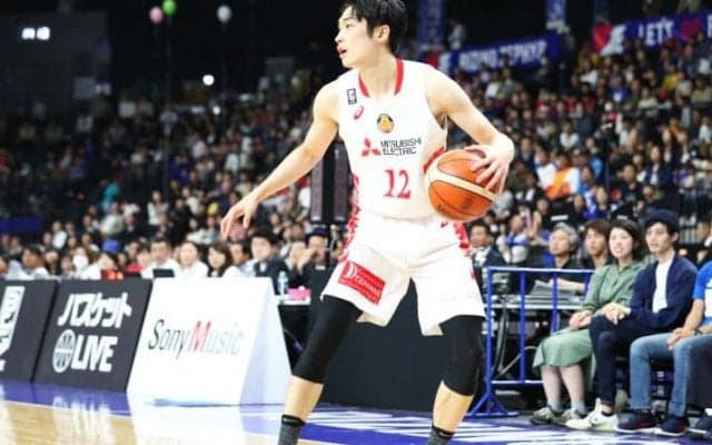 プレーメークを学ぶ中東泰斗が名古屋Dを高みへと導く「自分の持ち味を生かして」