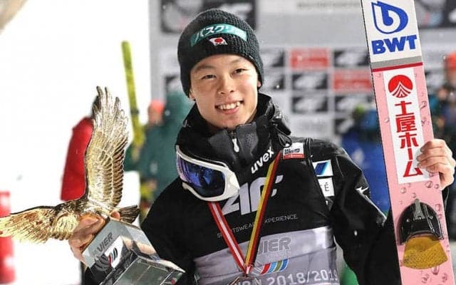 世界を圧倒した小林陵侑が日本人初の快挙！スキージャンプ総合Vの秘密に迫る