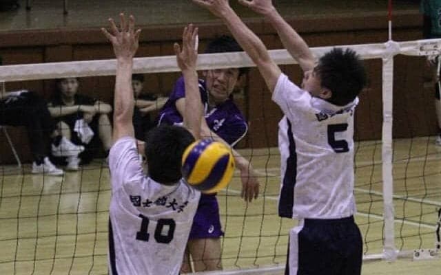 【バレーボール部】　あと一歩。一点が遠かった