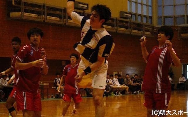 国士大に完敗　勝負の中盤戦へ／関東学生春季１部リーグ戦