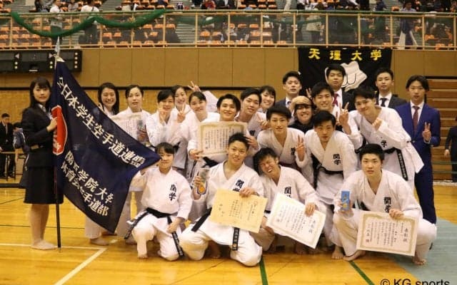 【空手道部】　形競技で佐藤が初の関西３位！　組手競技も入賞者続出