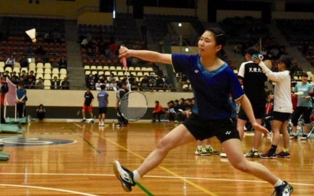 【バドミントン部女子】　神院大にストレート勝ちで、開幕戦白星！