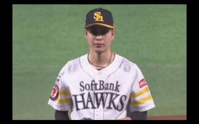 ホークス大竹、涙の今季初勝利　お立ち台で感極まる「キツかったですけど…」