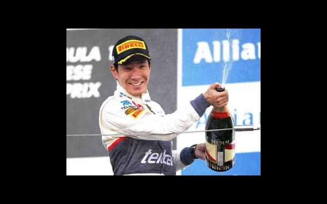 鈴鹿が一体になった日。小林可夢偉の３位表彰台にみんなが涙した