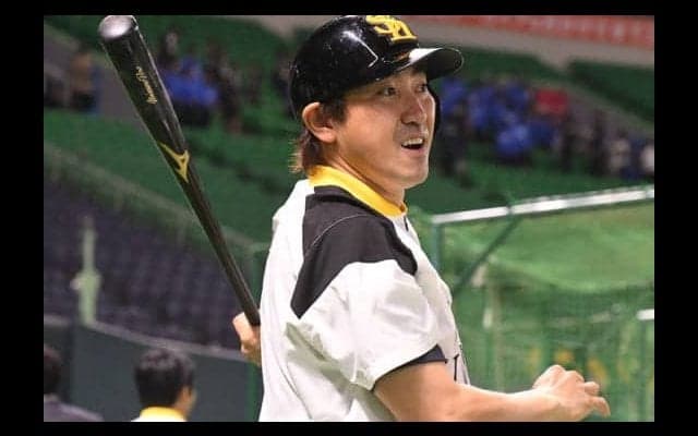 鷹、内川が「7番・一塁」でスタメン復帰 オリックスは成瀬が移籍後初先発