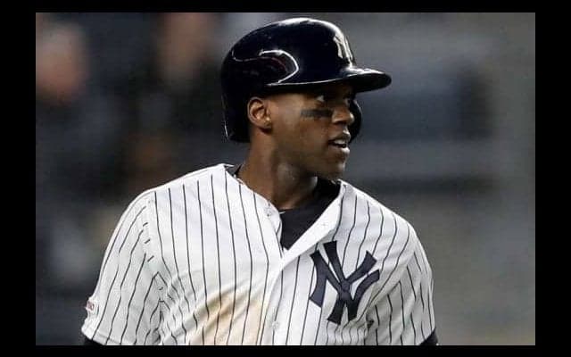 【MLB】ヤ軍外野手、子供の危機救う“ヒーローキャッチ”に米喝采　「命を救った」「完璧」