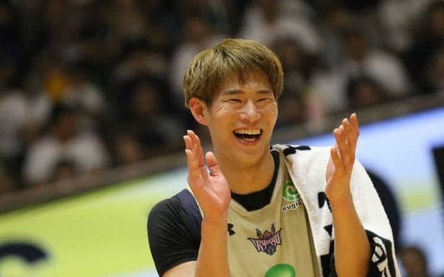 闘志むき出しのプレーで勝利を手繰り寄せた琉球の須田侑太郎「絶対に譲れない！」