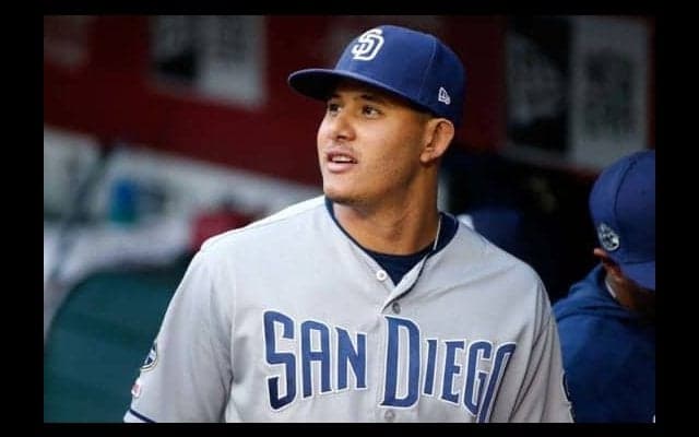 【MLB】前田健太の161キロ打球を…マチャドが華麗美技「スピンサイクル」→“鬼肩”剛速球