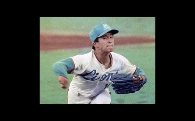 潮崎哲也が日本一を目前にまさか。池山隆寛の一発に「慢心があった」