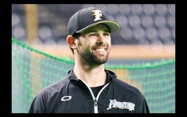 ハム・マルティネスがチーム合流「マウンドで投げるまでに1か月かかるかな」