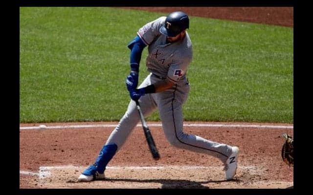 【MLB】史上初の珍記録が誕生！　レ軍大砲が通算100単打の前に100本塁打達成