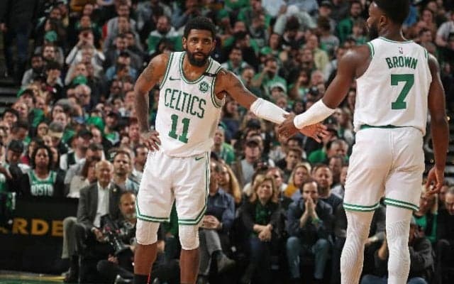 フリーエージェントのアービング、レブロンと再タッグを組む可能性が浮上