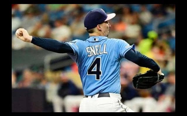 【MLB】昨季CY賞左腕スネル、5回2/3、2失点12奪三振の快投も4勝目ならず