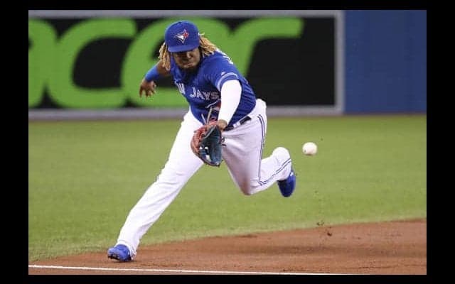 【MLB】「なんて強肩！！」「凄まじい」No1有望株が魅せた強肩スローが圧巻