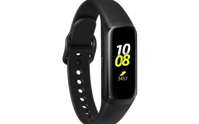 フィットネスバンド「Galaxy Fit」シリーズが国内販売へ。アクティビティ、睡眠、ストレスを測定
