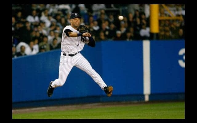 “最高の内野送球”はジーター!?　MLB公式が“鬼肩”スローイング動画でアンケート