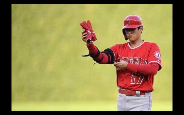 【MLB】大谷、メス入れた右腕をファンに引っ張られていた…リハビリ乗り越え復活1号