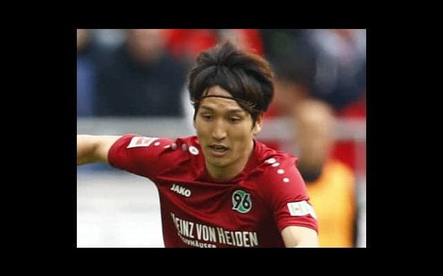 チーム降格も驚く切り替えの早さ。原口元気と浅野拓磨「次に向かう」