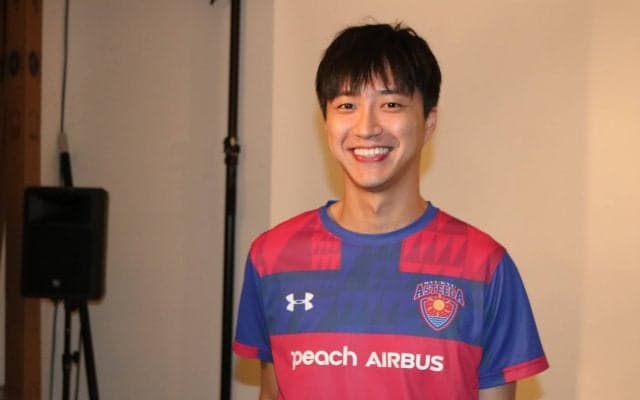 【卓球】江宏傑、愛娘あいらちゃんにメロメロ　“かわいすぎる”店員さんに世界中が虜に