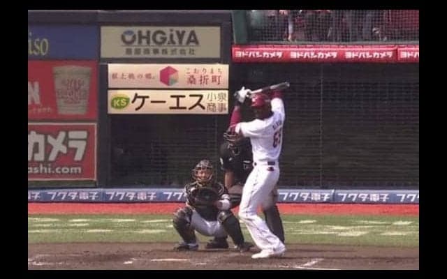 楽天、一時8点差から追いつく　ブラッシュ2発6打点、9回浅村ソロで同点に