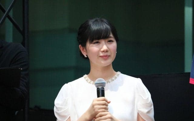 【卓球】福原愛さん、夫・江宏傑とともに大量のサイン書くも「ちょっと忘れちゃいました」