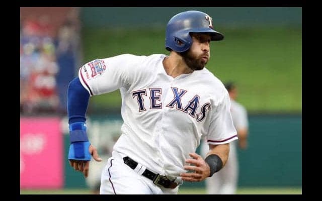 【MLB】センターから三塁へ154キロ超の「レーザー」　ファンも脱帽「すごい送球」