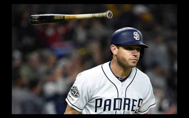 【MLB】メジャーの“バット投げ”に議論再燃　ファンは賛成の声多数「許されるべきだ」