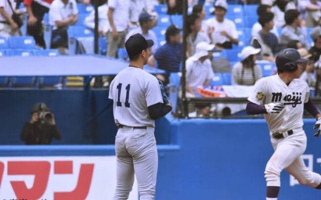 【野球】明大に２連敗、自力優勝消滅　明大②