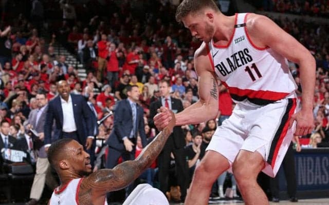 ブレイザーズのデイミアン・リラード、仲間とライバルを称えてシーズンを終える