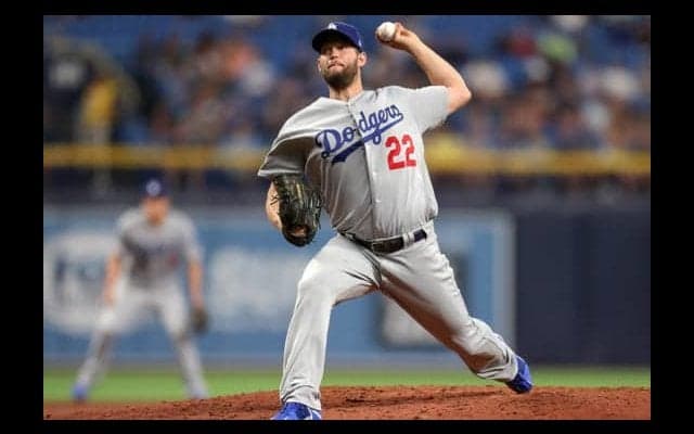 【MLB】117キロで見逃し三振…カーショーの美しすぎるカーブにファンため息「いかつい」