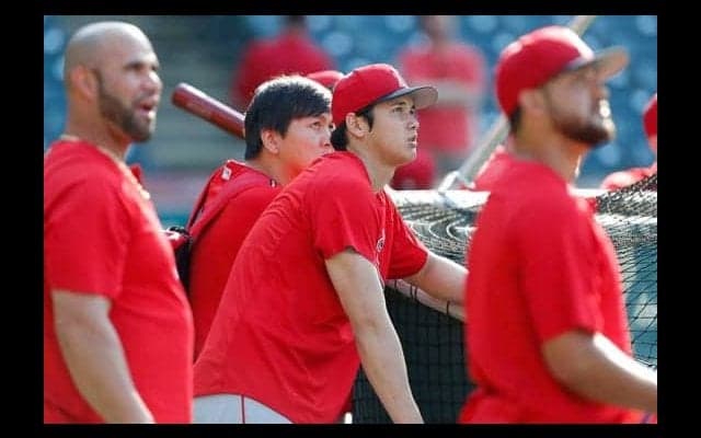 【MLB】大谷翔平の通訳・水原氏“一平Tシャツ”が早くも販売!?　ファン興奮「3着注文した」