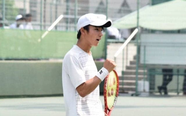 【庭球部男子】　シングルス２名、ダブルス１組が２回戦進出