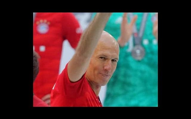 バイエルン退団のロッベン。オランダ人はその帰郷を願っている