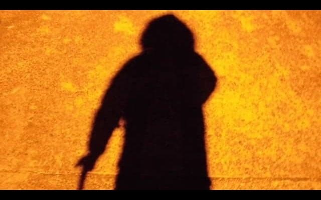 日本人はなぜ「元暴走族」の肩書に弱いのか？経歴に「恐喝、窃盗、傷害、シンナー」…