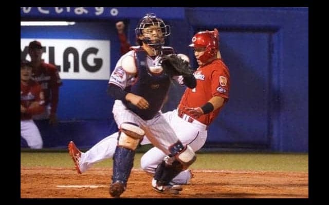 広島、球団最多タイの月間18勝！　4番鈴木が先制2ラン＆同点打