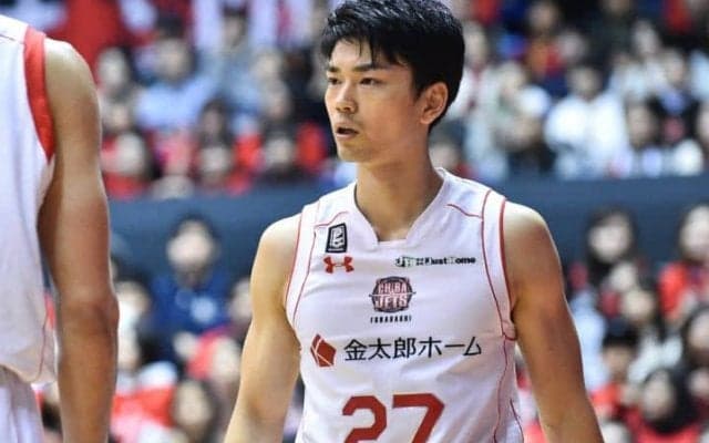 『ベスト3ポイントシュート成功率賞』を受賞した石井講祐が千葉ジェッツ退団へ