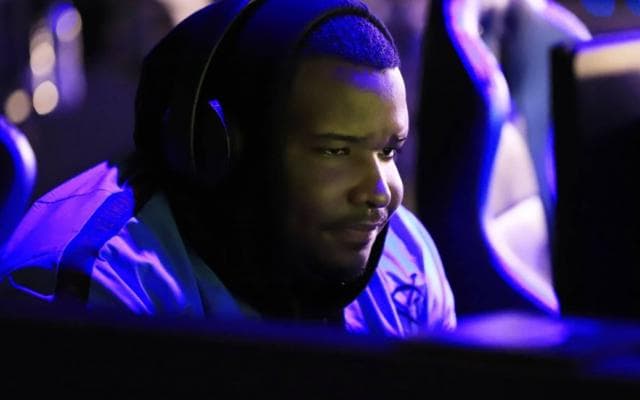 ＜UEFA主催eチャンピオンズリーグ＞ニューヨーク・シティFC所属クリス選手が初代王者に輝く！優勝賞金10万ドル獲得